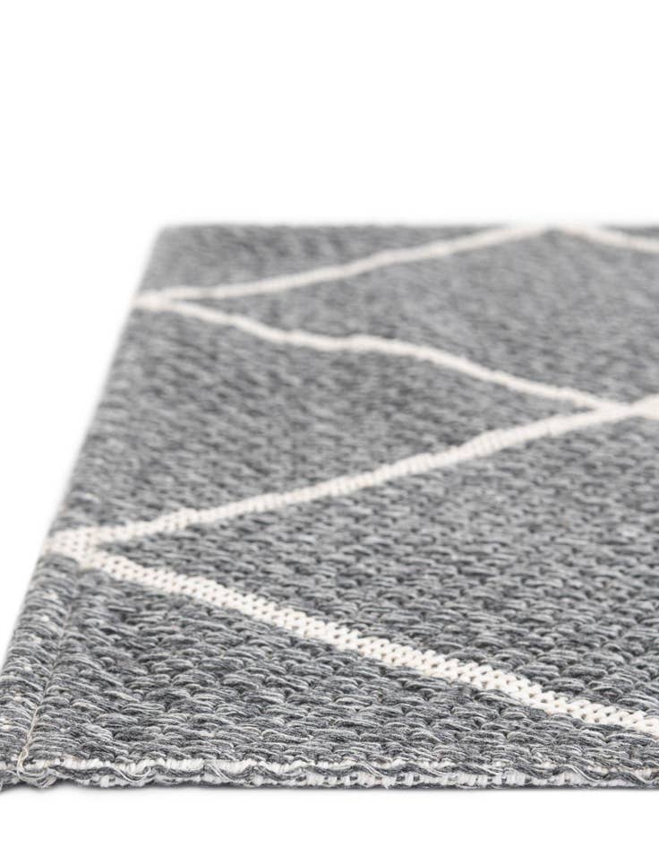 Detail image of  2' x 6' Georgia Runner Rug