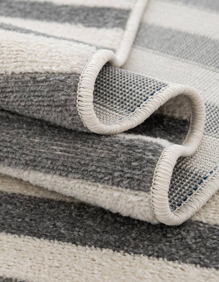 Detail image of  2' 9 x 9' 10 SoHo Runner Rug