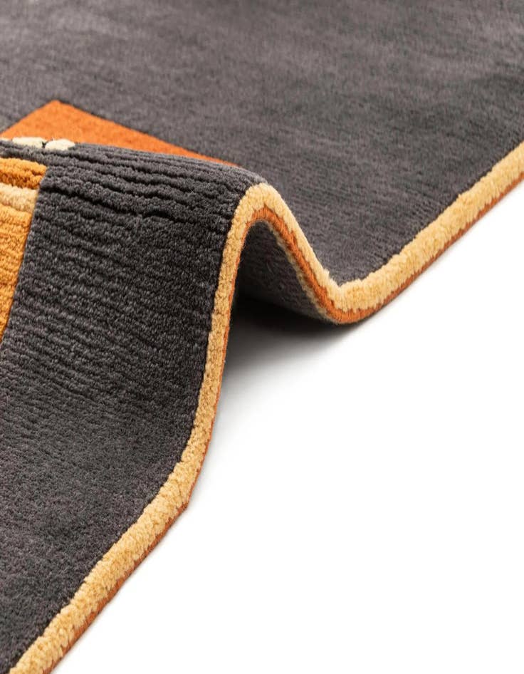 Detail image of  2' 3 x 4' 8  Hand Knotted Tibet Wool Runner Rug