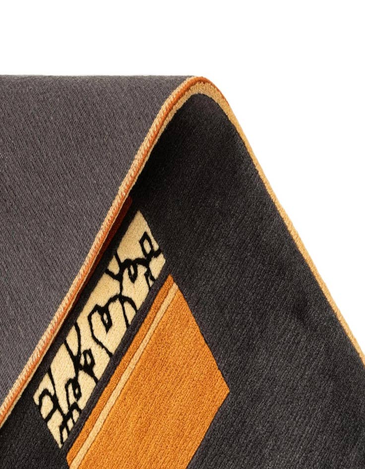 Detail image of  2' 3 x 4' 8  Hand Knotted Tibet Wool Runner Rug