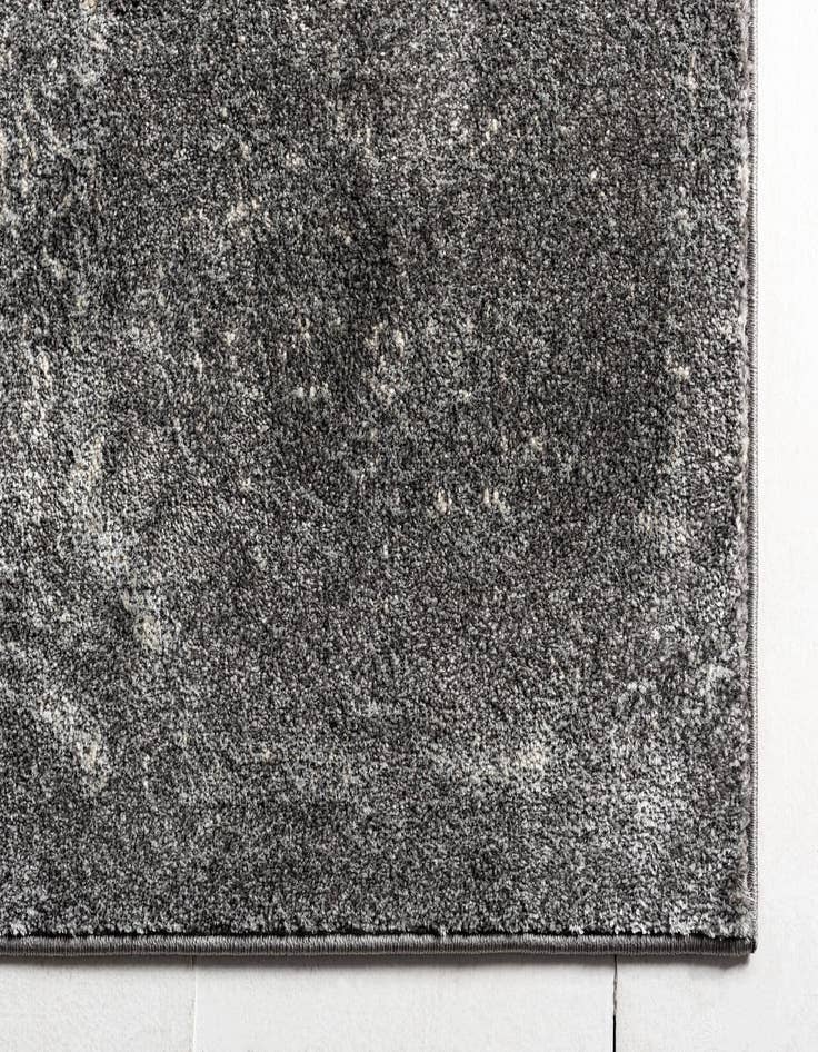 Detail image of 8' x 8' Delilah Square Rug