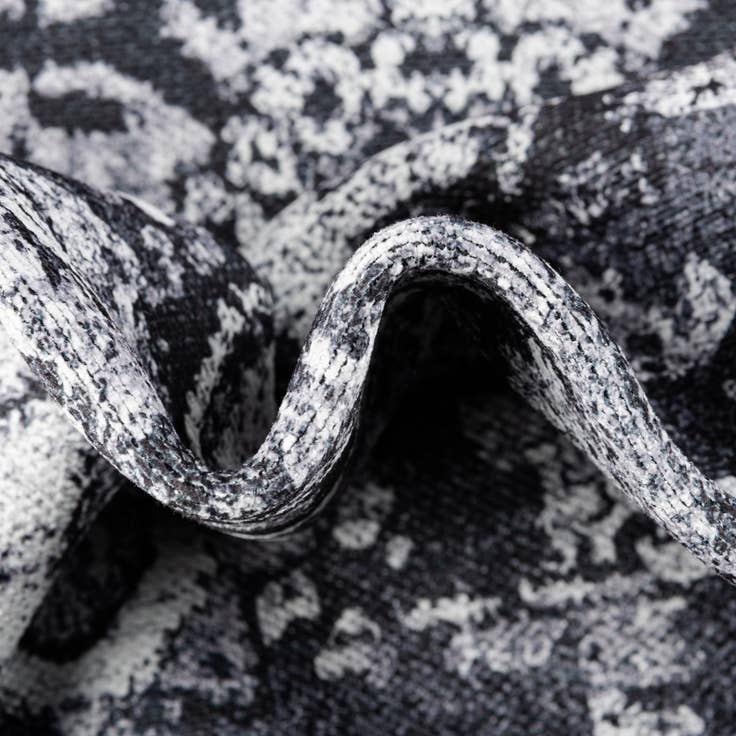 7' 3 x 7' 3 Washable Francesca Square Rug