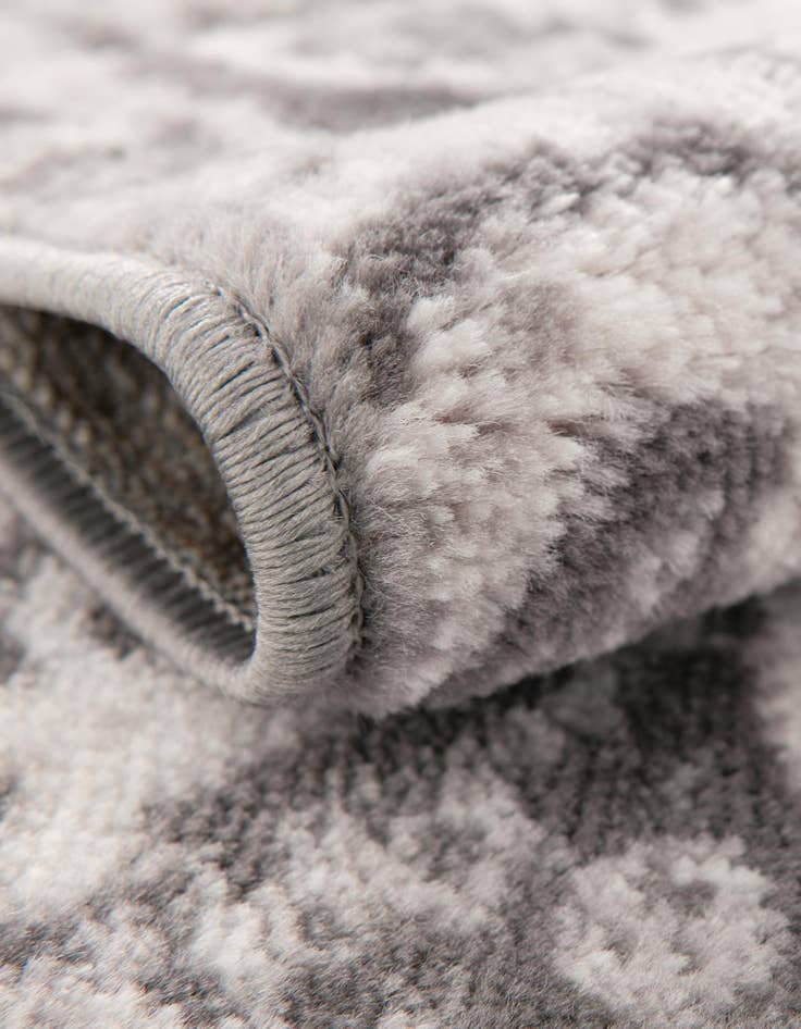 Detail image of  7' 10 x 7' 10 Monte Carlo Square Rug