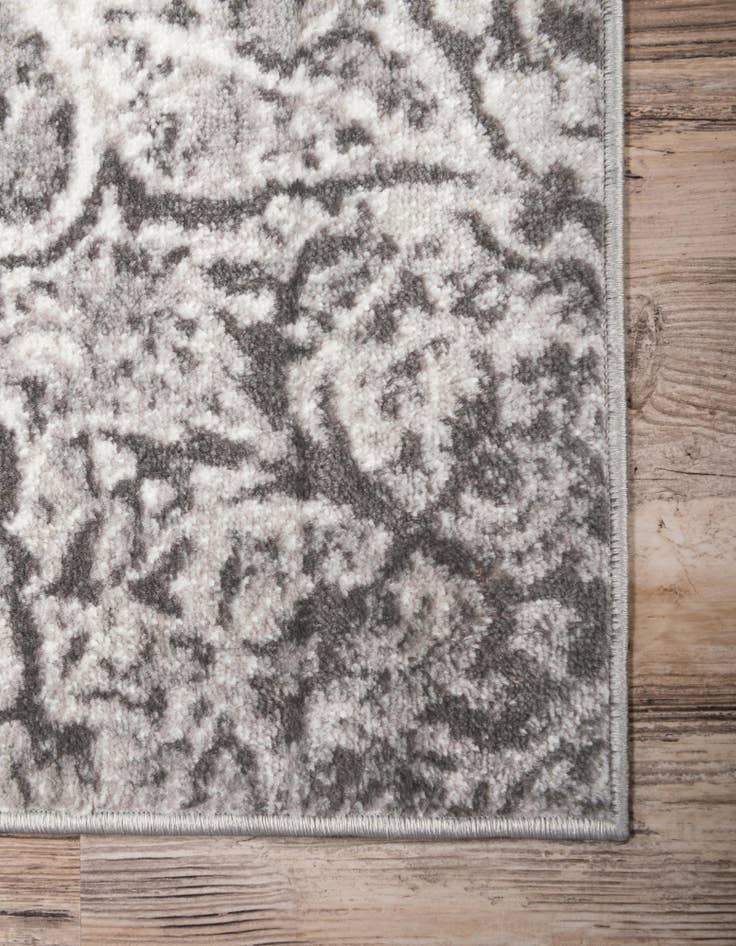 Detail image of  7' 10 x 7' 10 Monte Carlo Square Rug