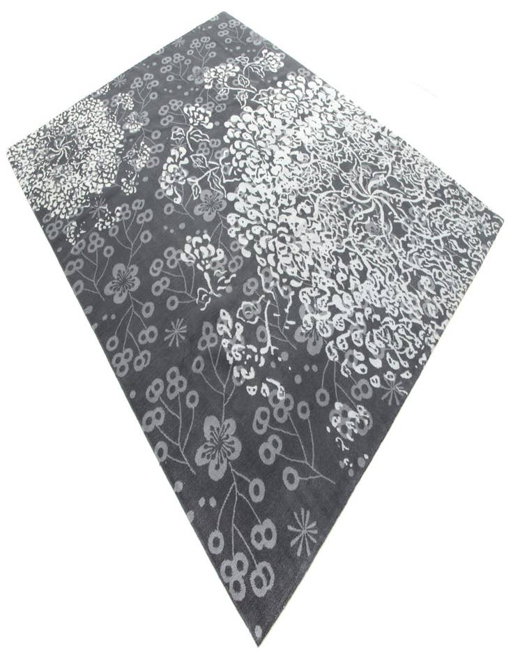 Detail image of  7' 8 x 10'  Hand Knotted Modern Himalaya Wool Rug