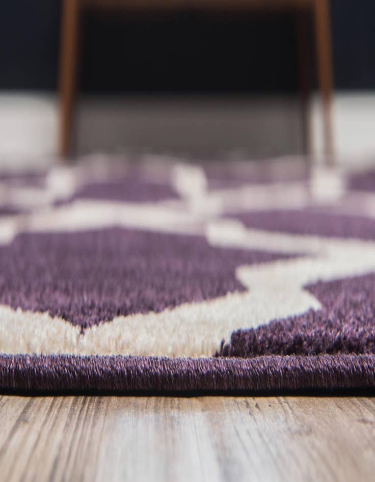 Detail image of  9' x 12' Lattice Rug