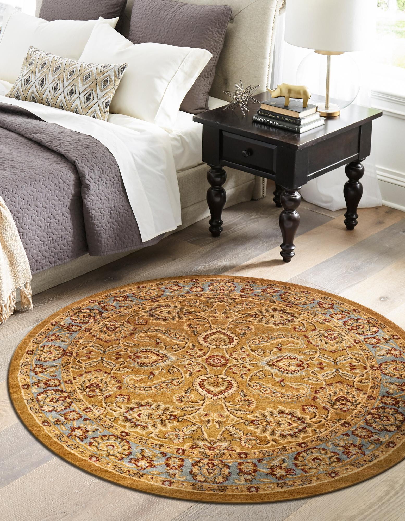 Dark Yellow 7' 10 x 7' 10 Winterset Aditi Round Rug | Rugs.com