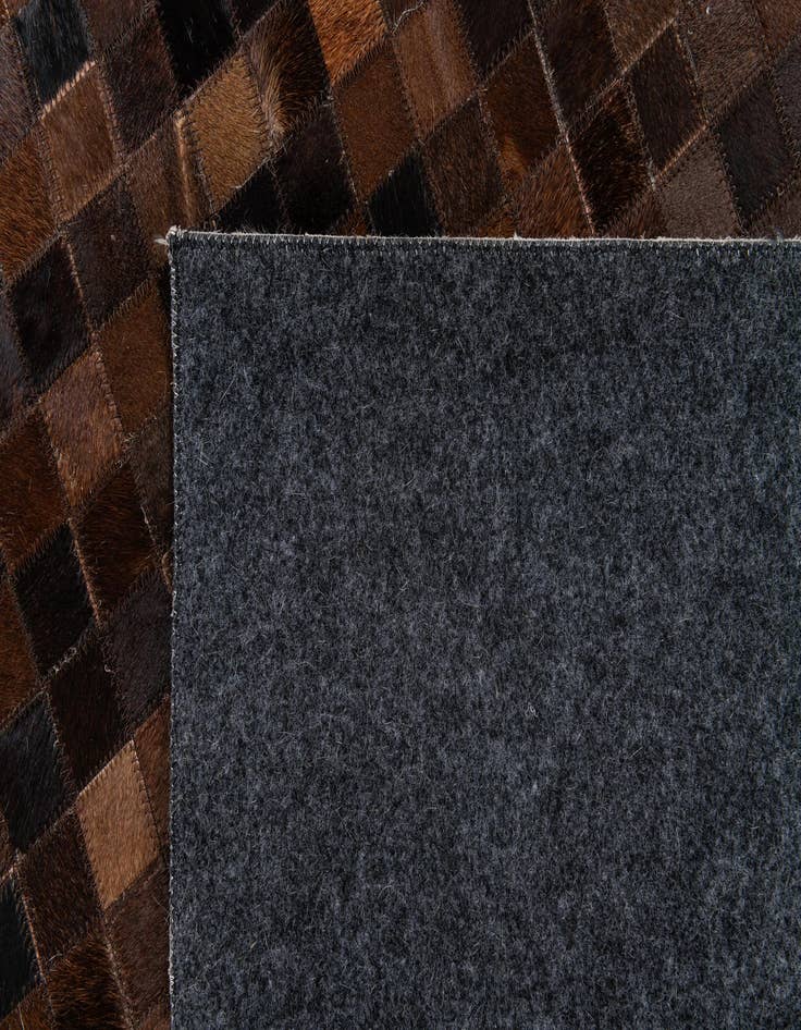 Detail image of  5' x 8' 1 Cowhide Stocks Rug