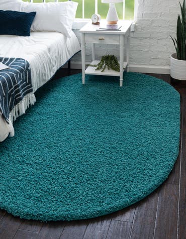  7' 10 x 10' Solid Shag Oval Rug