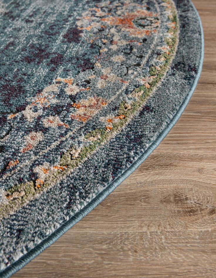 Detail image of  8' x 8' Isabella Round Rug