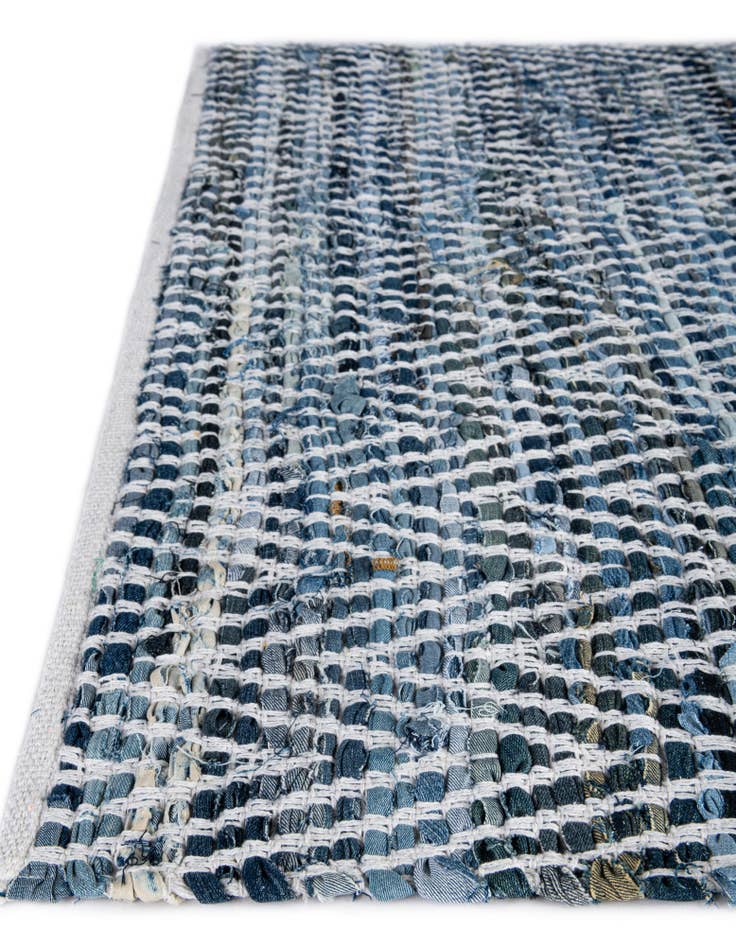 Detail image of  4' 1 x 6' 1  Hand Woven Chindi Chevron Rug