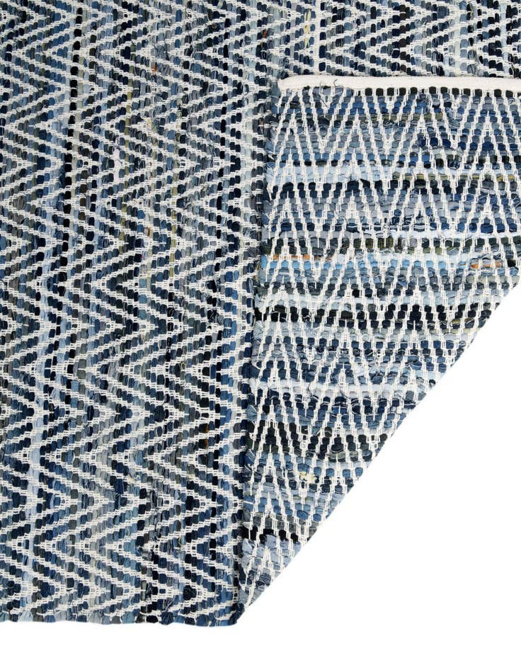 Detail image of  2' 7 x 10'  Hand Woven Chindi Chevron Runner Rug