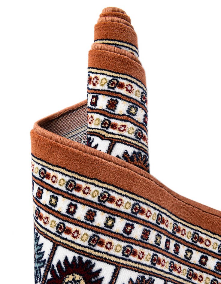 Detail image of  2' x 6' Nain Design Runner Rug