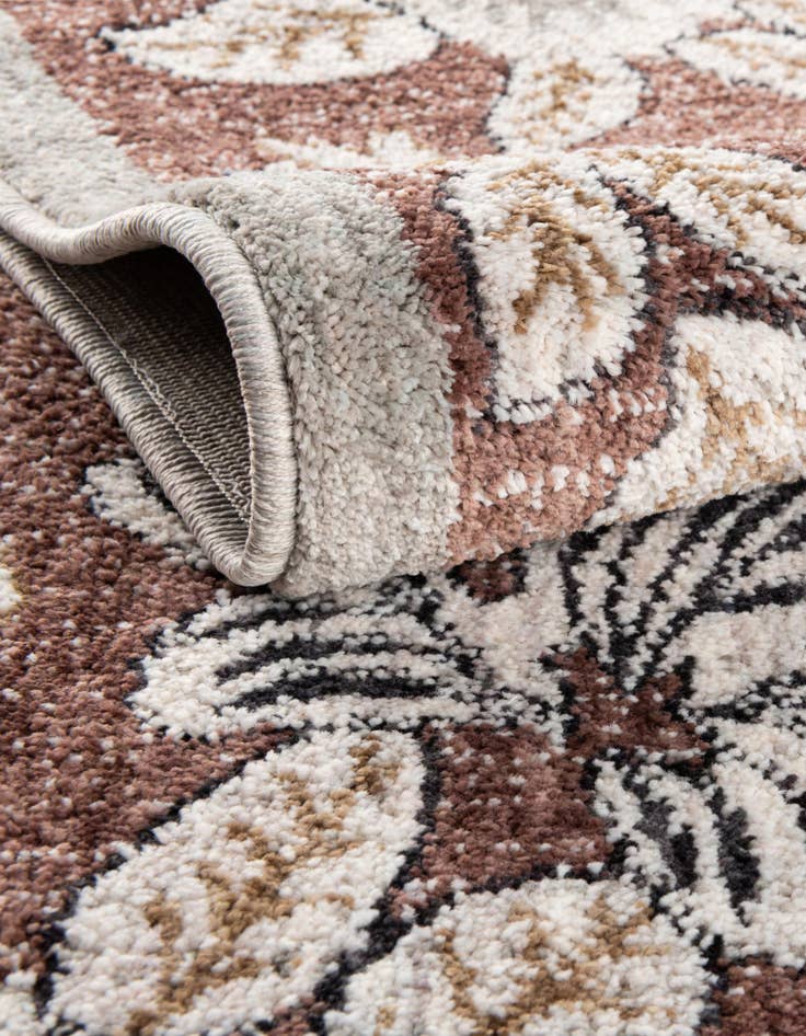 Detail image of  7' x 7' Eco Traditional Round Rug