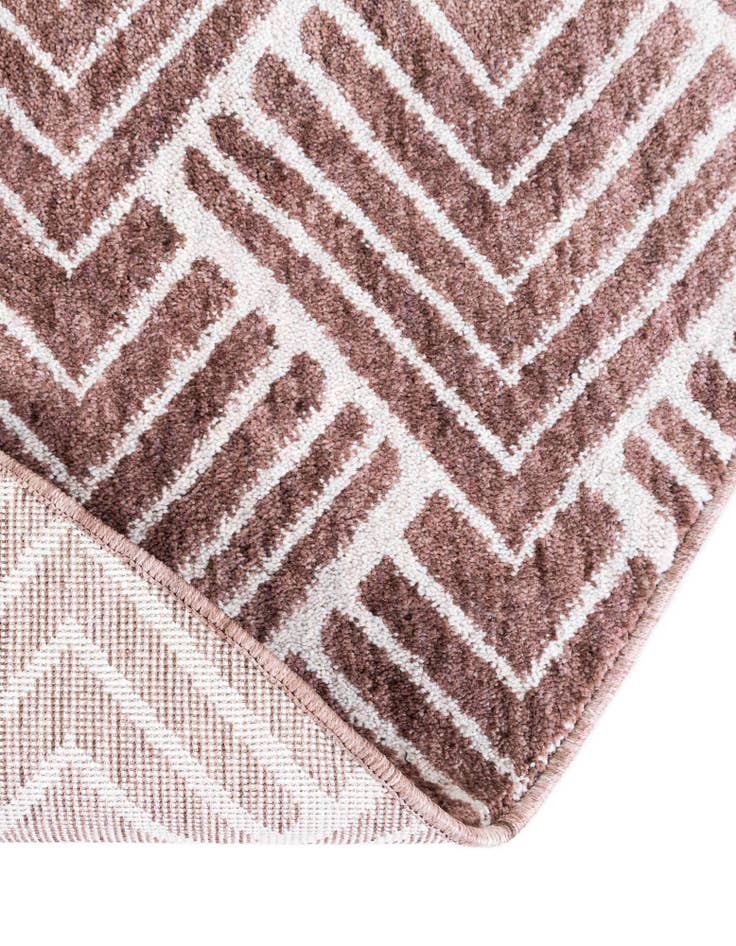 Detail image of  3' 3 x 3' 3 Eco Trellis Round Rug