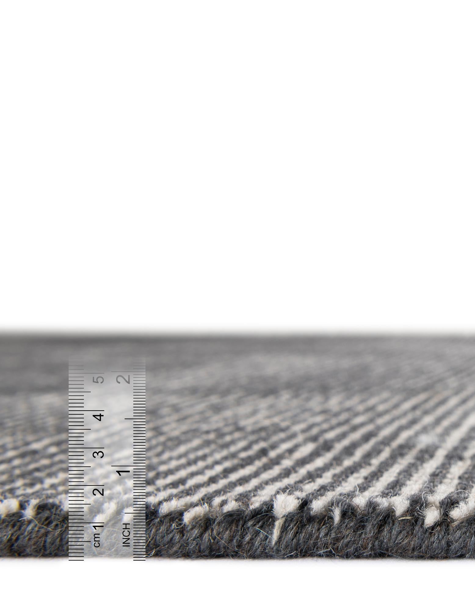 Rug Earl Grey Swatch link