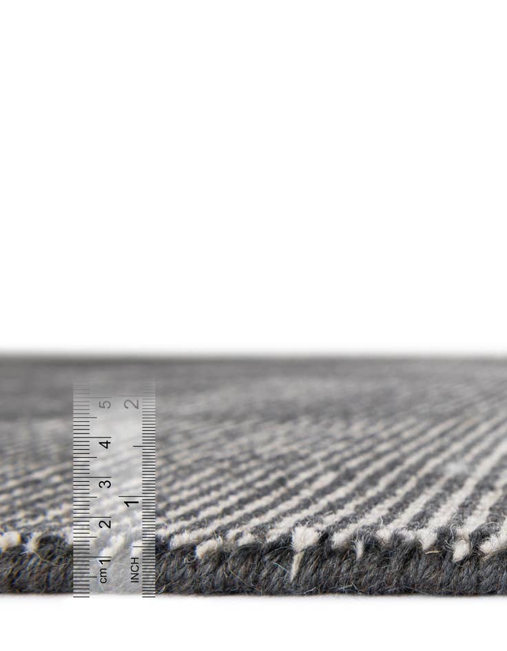 2' 2 x 3' 1 Hand Woven Jill Zarin English Manor Farmhouse Wool Rug