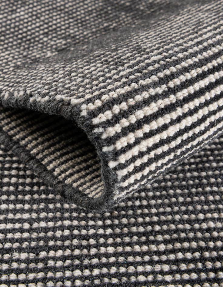 2' 2 x 3' 1 Hand Woven Jill Zarin English Manor Farmhouse Wool Rug