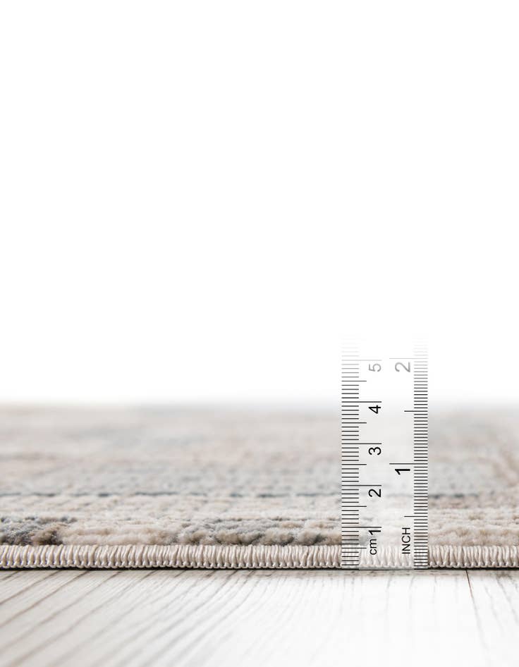 Detail image of  2' 7 x 12' Silta Runner Rug