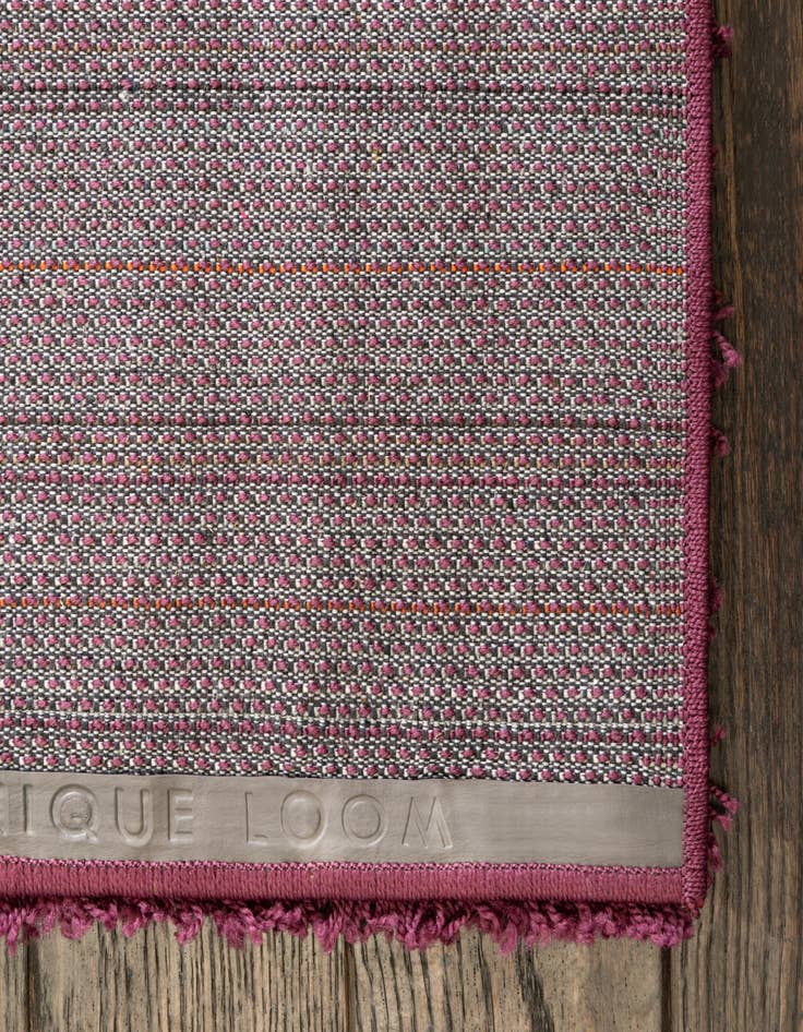 Detail image of  7' 10 x 7' 10 Solid Shag Square Rug