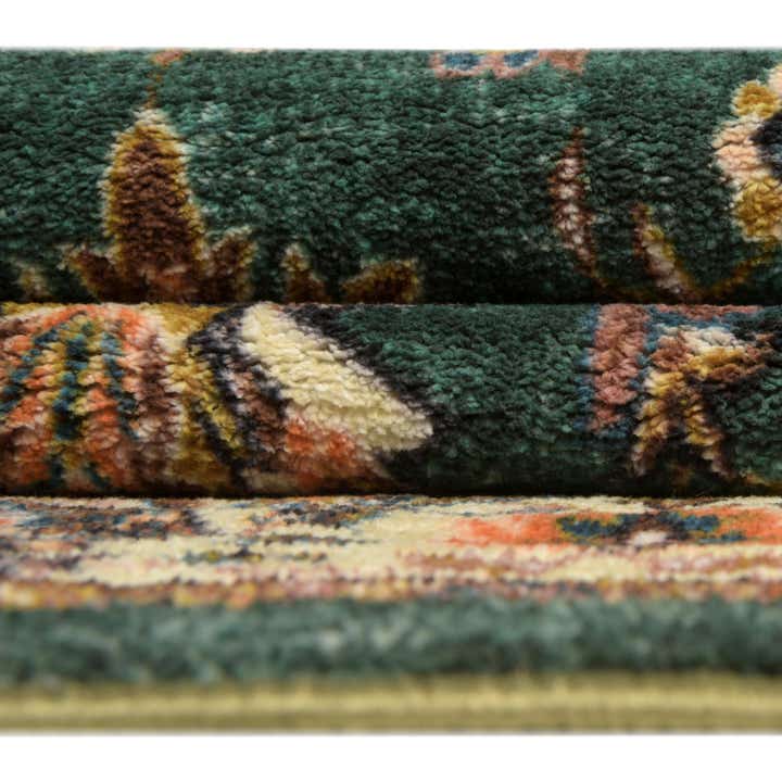Emerald Green 7' 10 x 10' 4 Medina Rug | Rugs.com