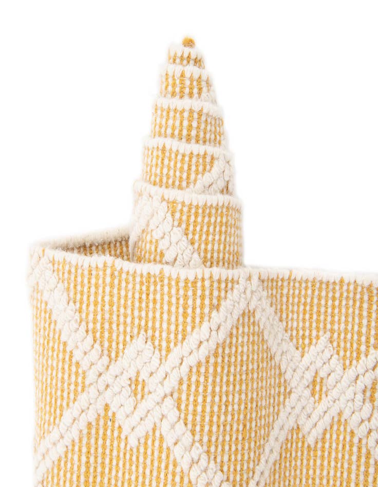 Detail image of  2' 7 x 10'  Hand Knotted Jill Zarin Dorset Runner Rug