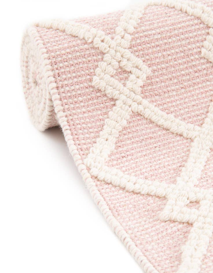 Detail image of  8' x 8'  Hand Knotted Jill Zarin Dorset Square Rug