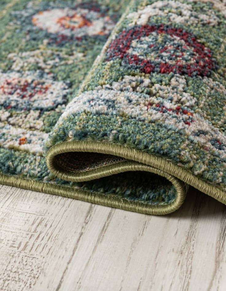 Detail image of  8' x 8' Isabella Round Rug