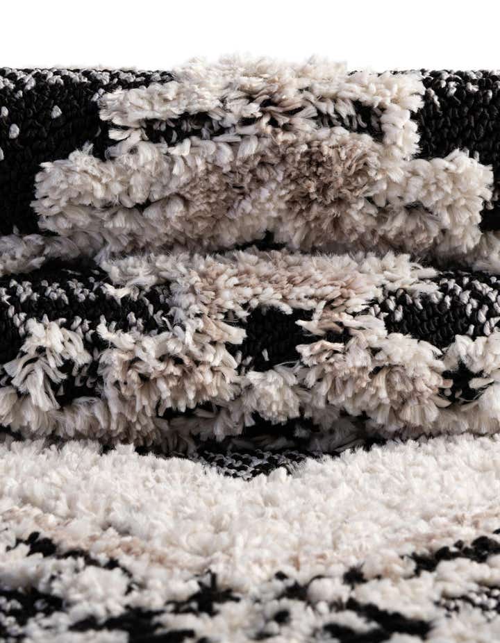 Fossil Gray 2' x 8' Cherokee Runner Rug | Rugs.com