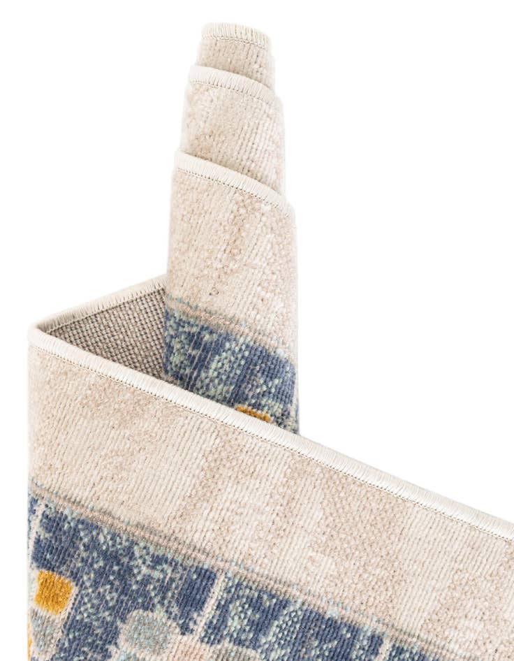 Detail image of  5' 3 x 5' 3 Whitney Octagon Rug