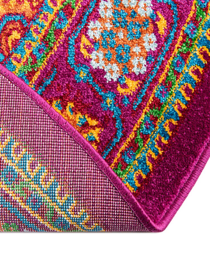 Detail image of  5' 3 x 8' Calypso Oval Rug