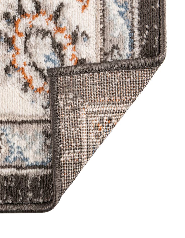 Detail image of  7' 10 x 7' 10 Charlotte Square Rug