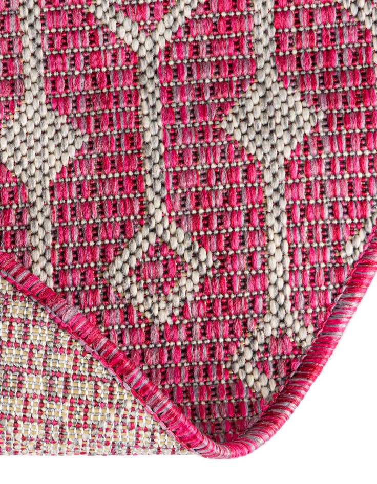 Detail image of  4' x 4'  Washable Lattice Indoor / Outdoor Round Rug