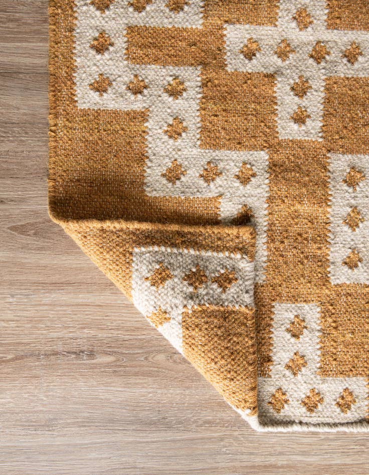 Detail image of  7' 10 x 10'  Hand Woven Kilim Wool Rug
