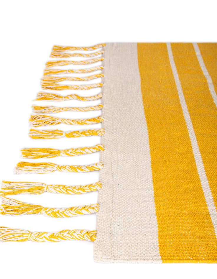 Detail image of  7' 1 x 7' 1  Hand Woven Chindi Cotton Square Rug
