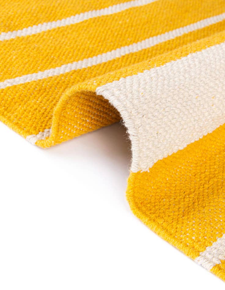 Detail image of  7' 1 x 7' 1  Hand Woven Chindi Cotton Square Rug