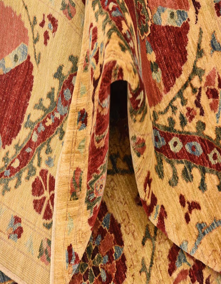 Detail image of  5' 8 x 8'  Hand Knotted Ariana Ziegler Oriental Rug