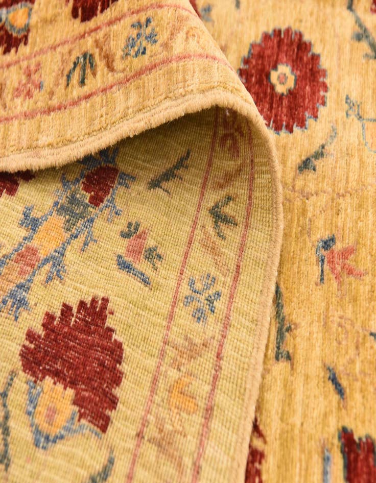 Detail image of  5' 3 x 7' 10  Hand Knotted Ariana Ziegler Oriental Rug