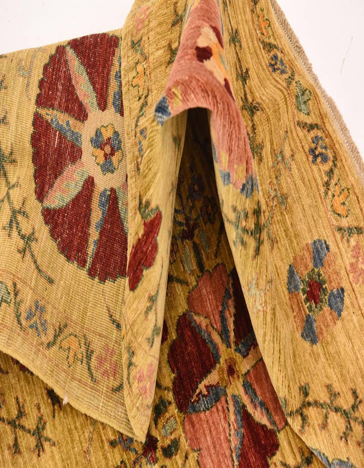 Detail image of  5' 1 x 6' 4  Hand Knotted Ariana Ziegler Oriental Rug