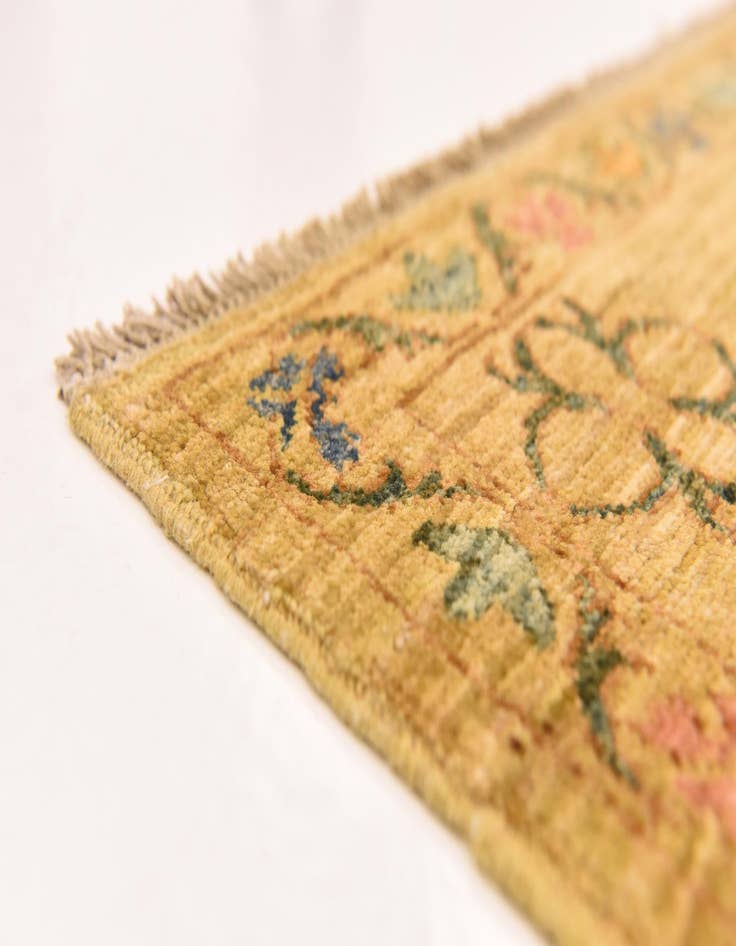 Detail image of  5' 1 x 6' 4  Hand Knotted Ariana Ziegler Oriental Rug