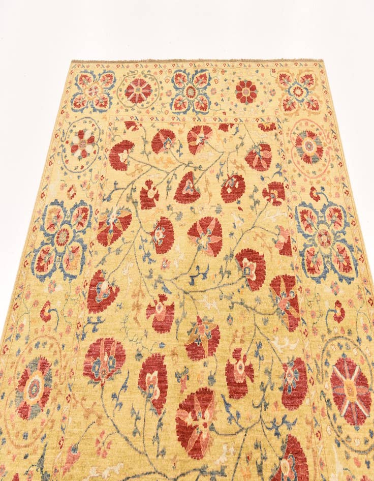 Detail image of  5' 2 x 6' 11  Hand Knotted Ariana Ziegler Oriental Rug