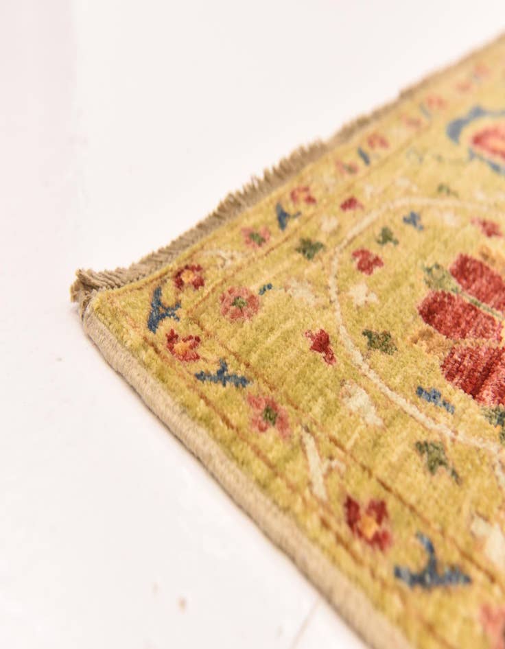 Detail image of  5' 2 x 6' 11  Hand Knotted Ariana Ziegler Oriental Rug