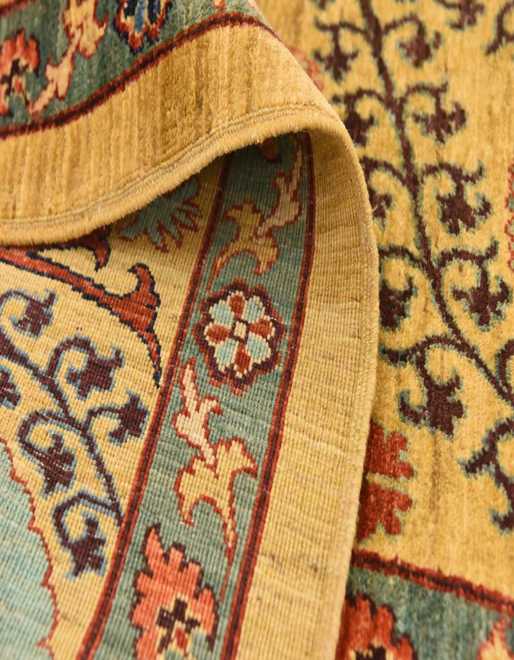 Detail image of  6' 7 x 8' 8  Hand Knotted Ariana Ziegler Oriental Rug