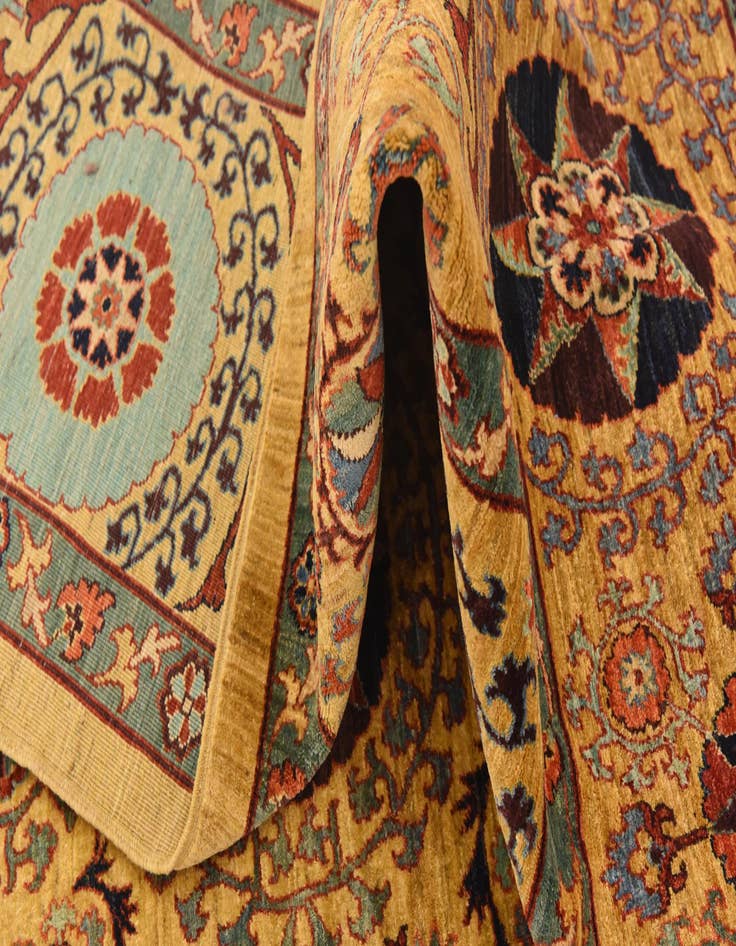 Detail image of  6' 7 x 8' 8  Hand Knotted Ariana Ziegler Oriental Rug