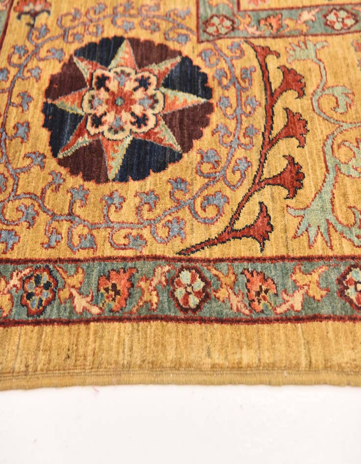 Detail image of  6' 7 x 8' 8  Hand Knotted Ariana Ziegler Oriental Rug