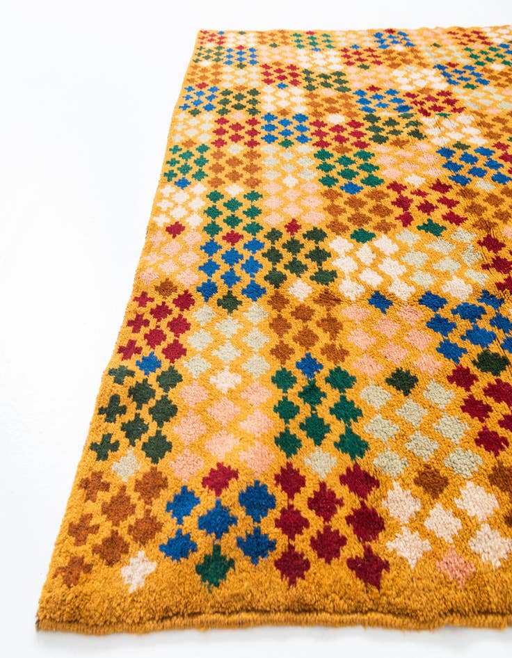 Detail image of  5' 2 x 6' 3  Hand Knotted Balouch Wool Rug