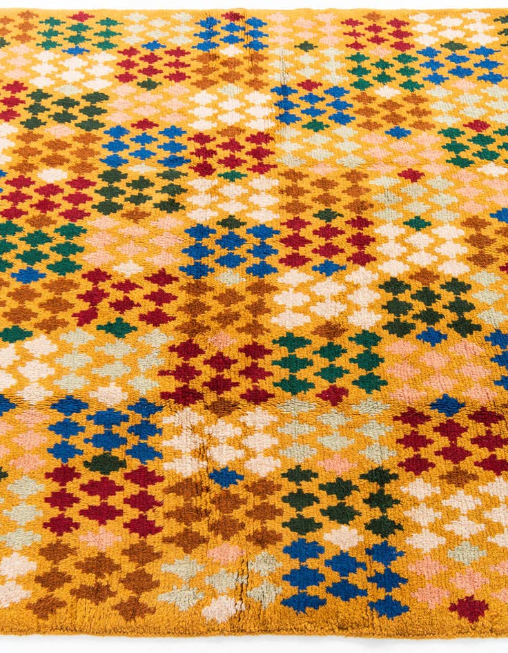Detail image of  5' 2 x 6' 3  Hand Knotted Balouch Wool Rug