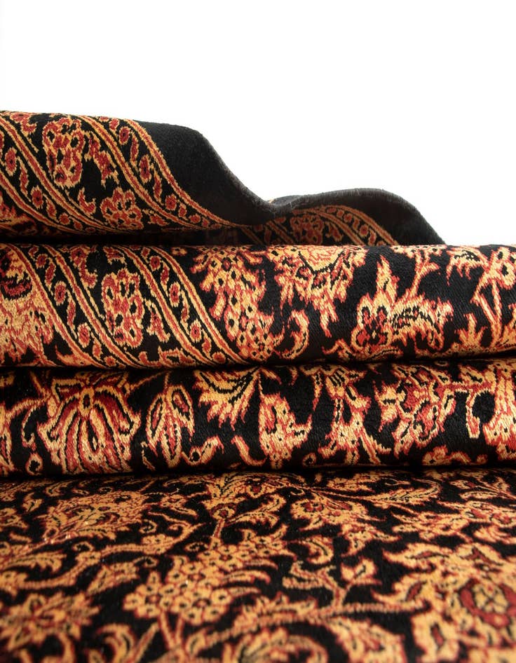 Detail image of  6' 5 x 9' 7 Ghom Silk Rug