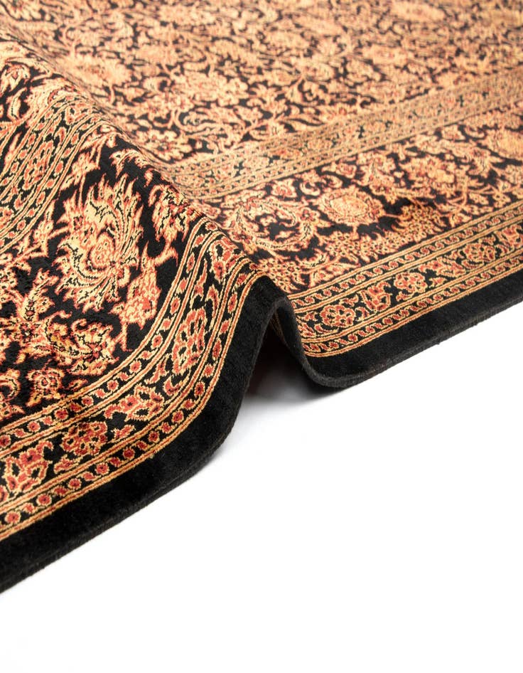 Detail image of  6' 5 x 9' 7 Ghom Silk Rug