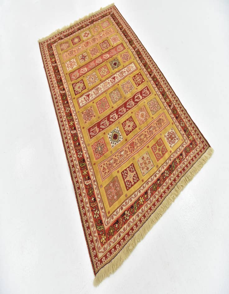 Detail image of 4' 7 x 6' 10 Hand Knotted Ghoochan Persian Wool Rug